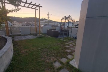 屋上庭園のある家/つくば市