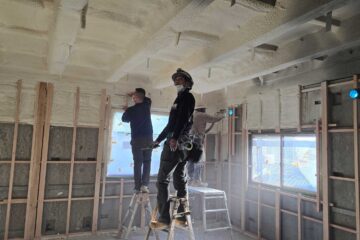 大型冷蔵庫にも使用される断熱の王様、発泡ウレタン/つくば市 O様邸